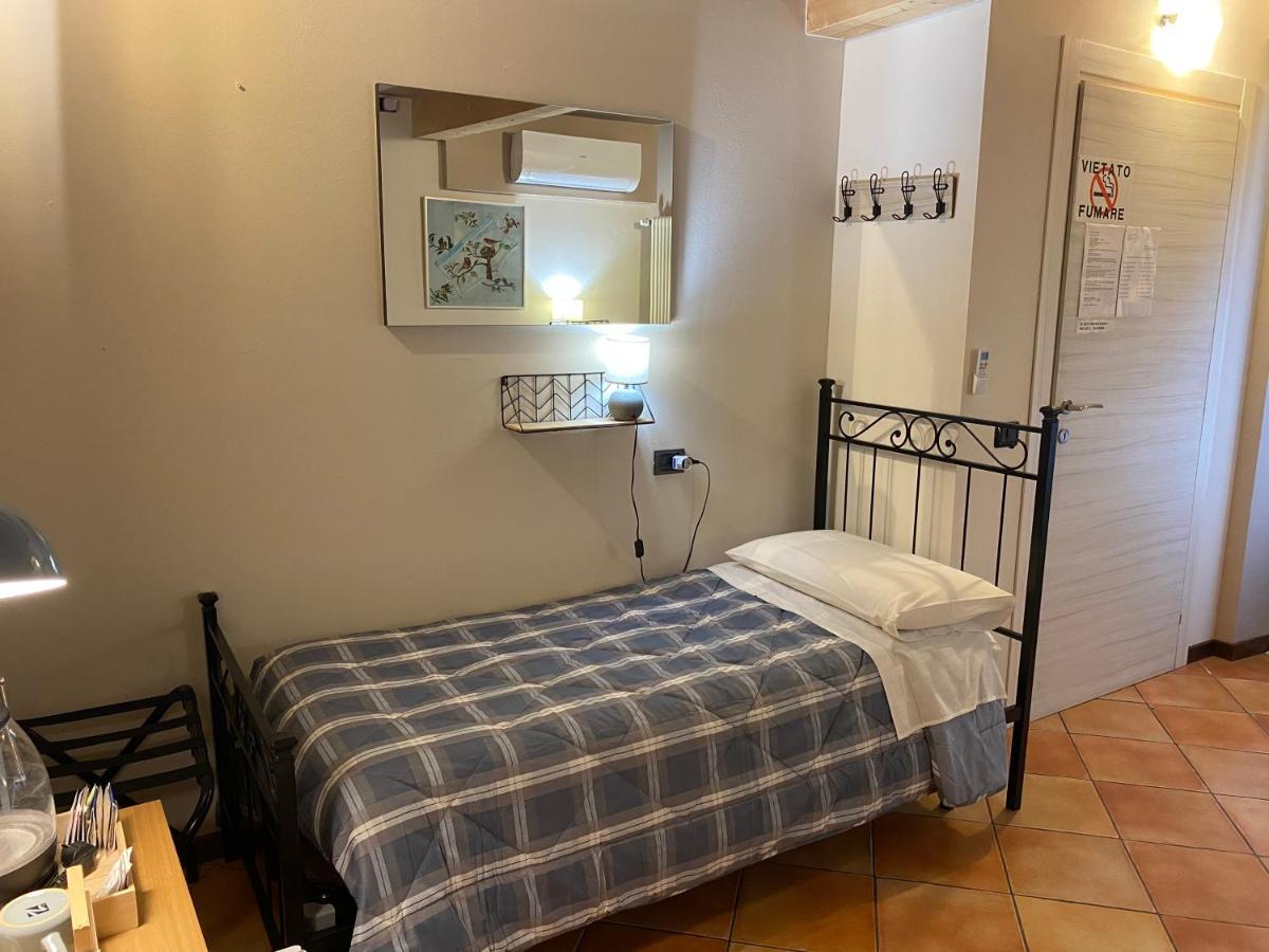 La Casina Hotell Dello Eksteriør bilde