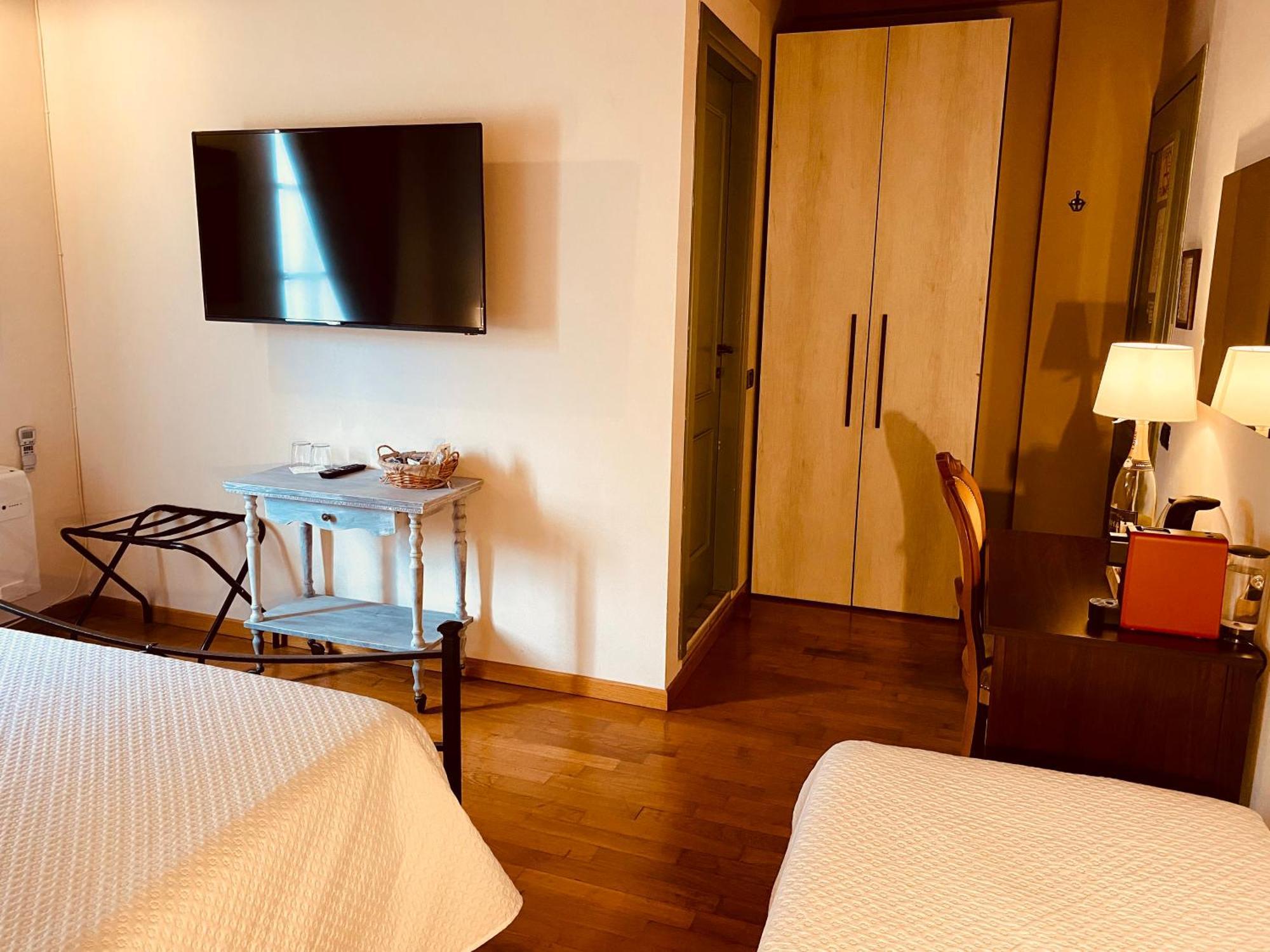 La Casina Hotell Dello Eksteriør bilde